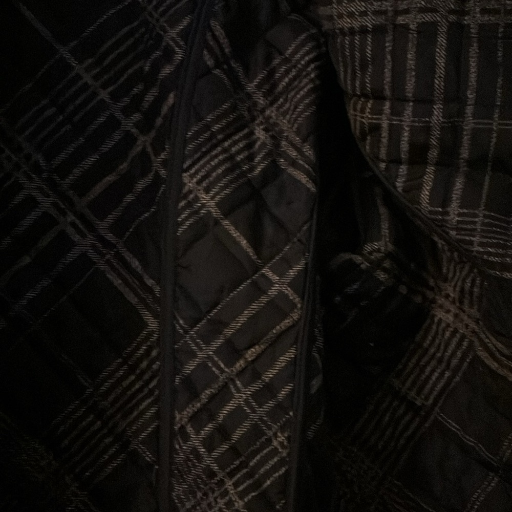 Chicos Black Quilted Lightweight Jacket Size 3 - image 5